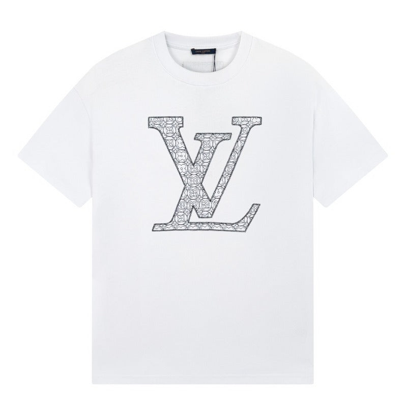 Side profile of Louis Vuitton cotton t-shirt with everyday silhouette