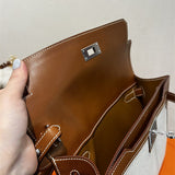  tote bag interior and compartment view 9
