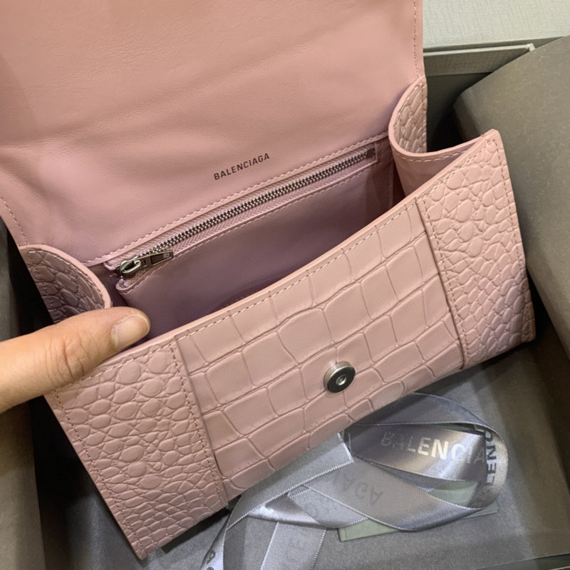 Zivas Charm Refined Structure Premium Handbag (Premium Everyday Carry) – Detail View
