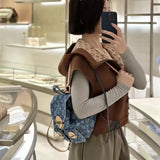  Modern shopper bag front view 13