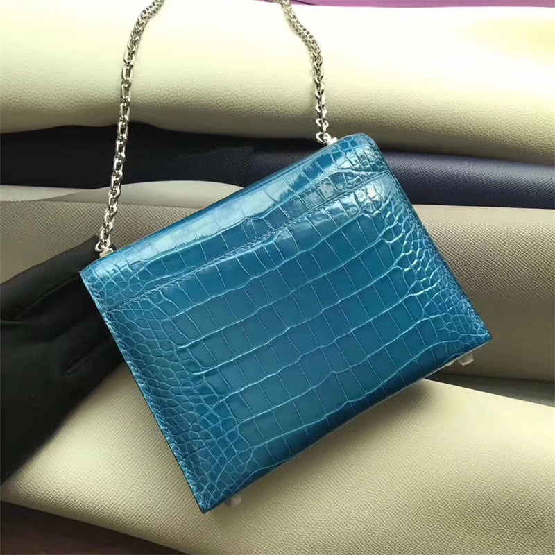  Graceful crossbody bag carried on shoulder