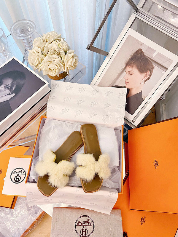 Hermes shoes Style 338 - packaging and accessories