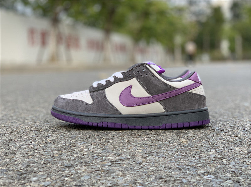 Nike Men's & Women's Luxury Low-Top Trainers — Style 201