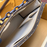  effortless structured bag detail view showing craftsmanship