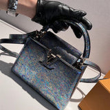  Minimalist top-handle bag front view 13