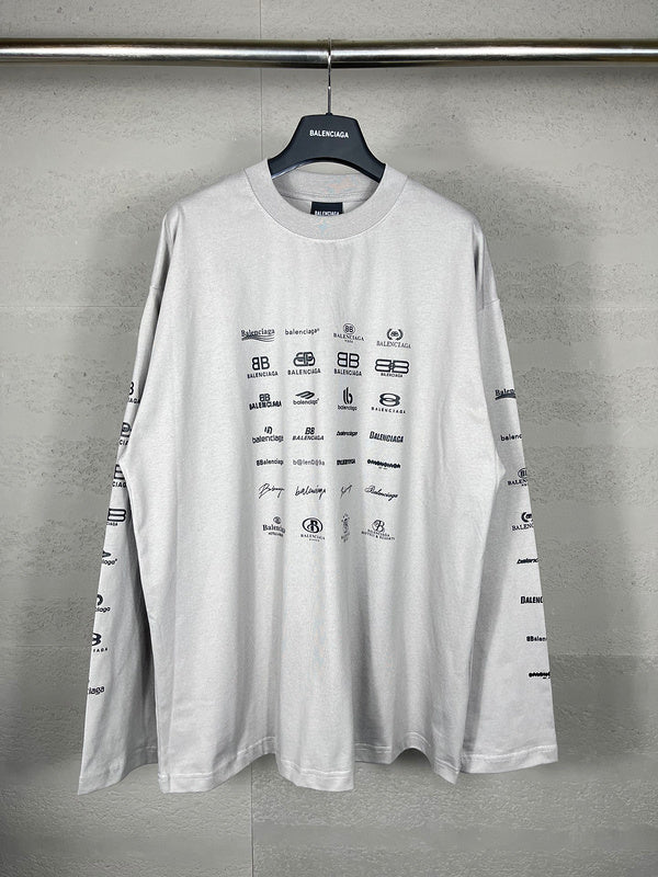 Side profile view of Balenciaga luxury piece style No.240