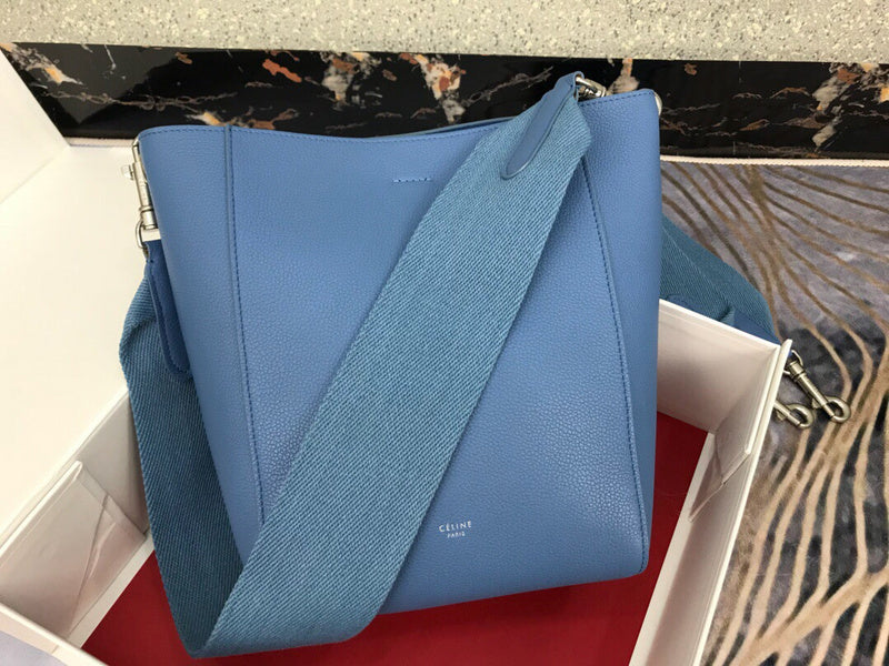Front view of classic statement women's handbag – women's everyday handbag