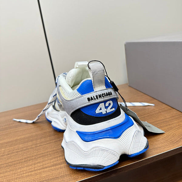 Balenciaga Beige High-Top Sneakers - Sole Detail View