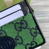 Styled lifestyle shot of polished modern women's handbag – women's premium purse