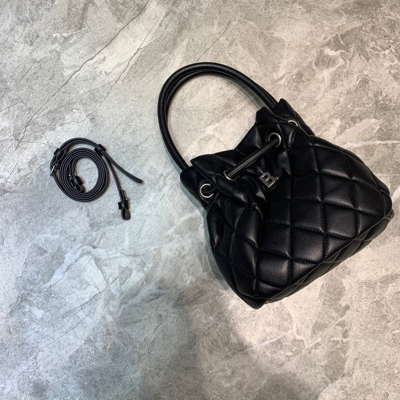 Sleek Faux Leather Handbag - Understated Luxury Look | Women's Premium Handbag #792 - side angle view (image 2) of designer-inspired handbag