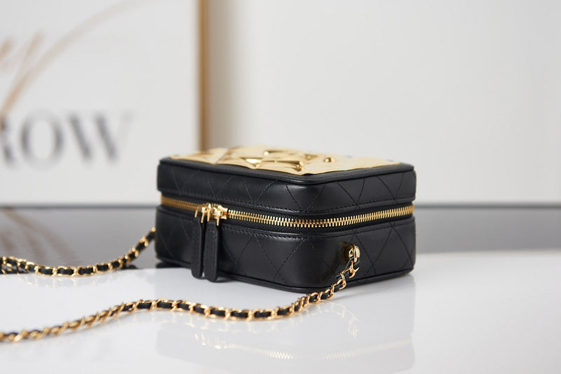  women's handbag, versatile design, view 10