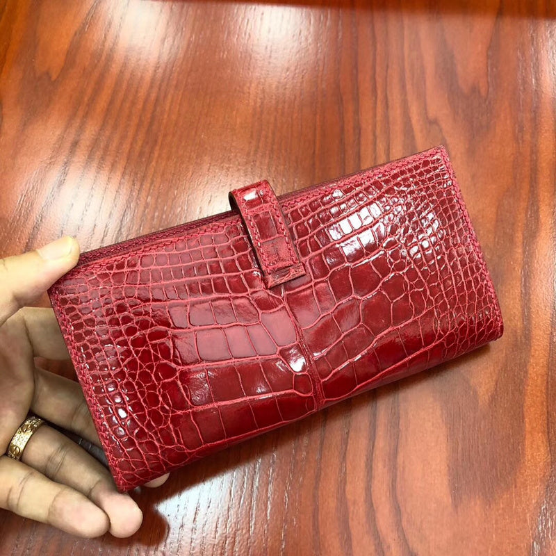 Chic handbag styled for everyday wear