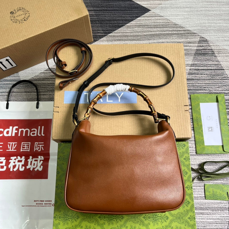 Side profile of chic everyday-luxe women's handbag – women's luxury handbag