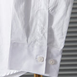 Front view of Burberry luxury piece style No.031