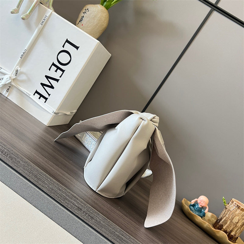 Ziva's Charm handbag – front view (18cm*16.5cm*9cm)