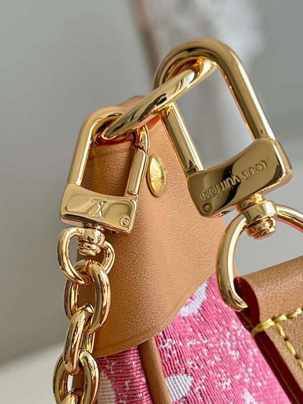 Back view of classic refined women's handbag – women's luxury accessory