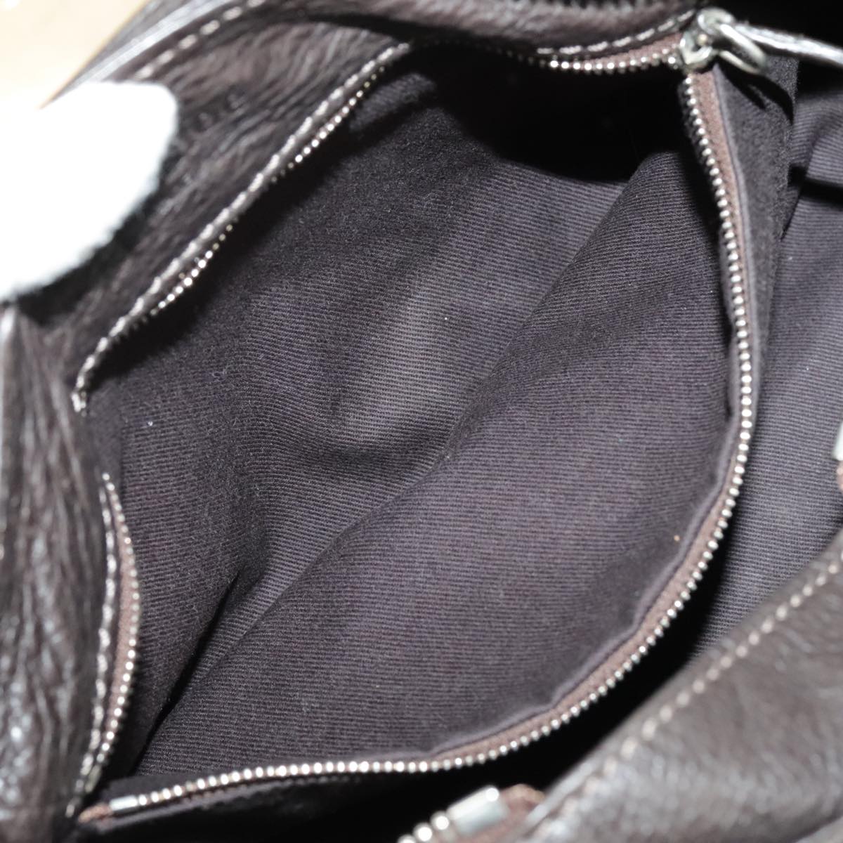 Novavent elegant leather Handbag top view