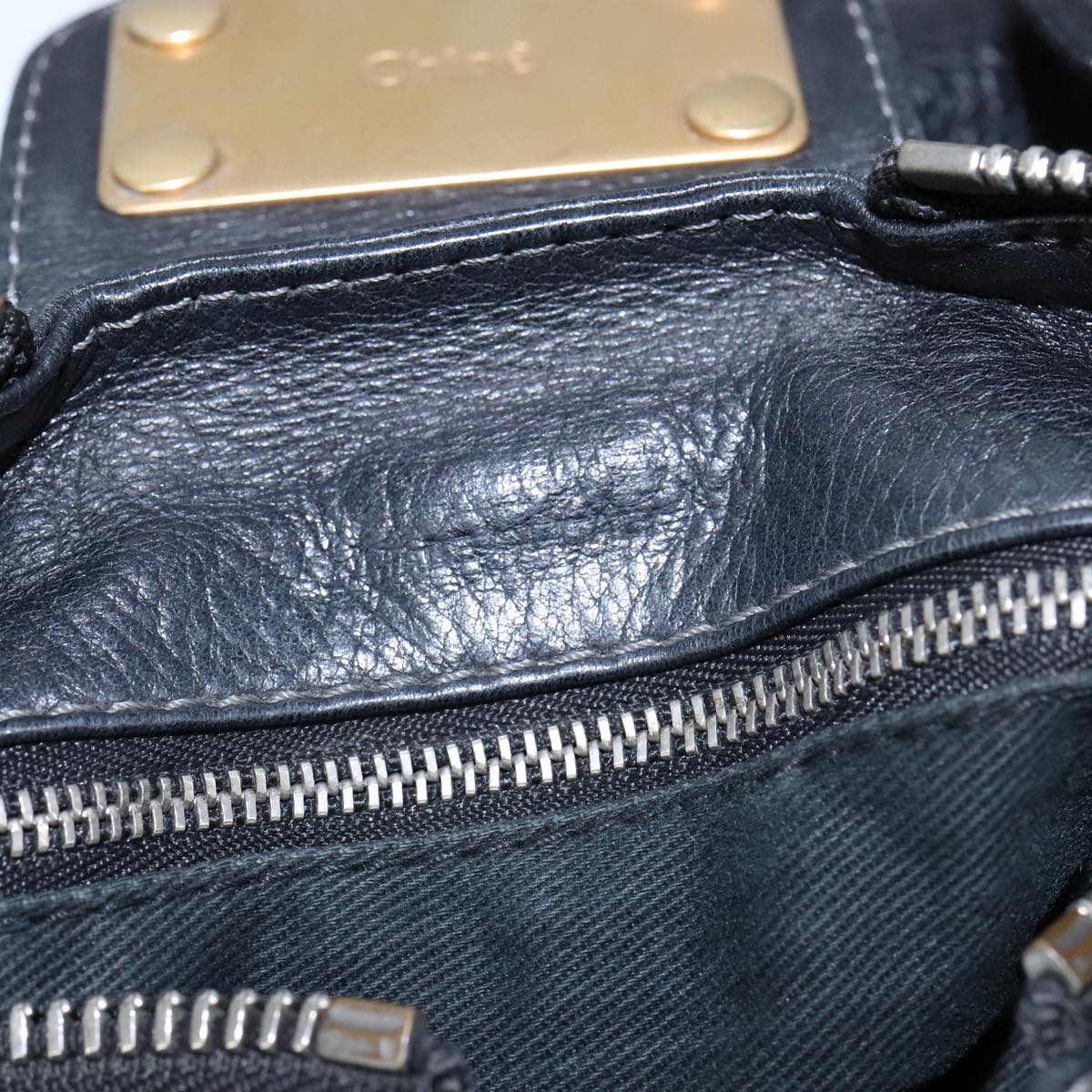 Duvalier elegant leather Handbag top view