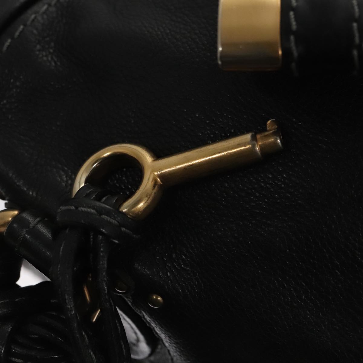 Vantoro elegant leather Handbag top view