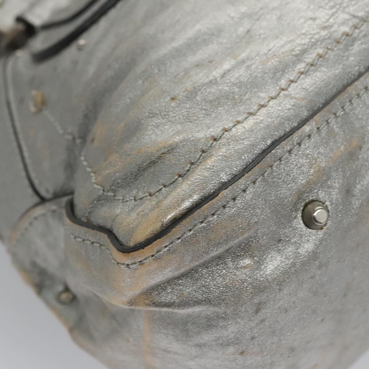 Trevelle elegant leather Handbag top view