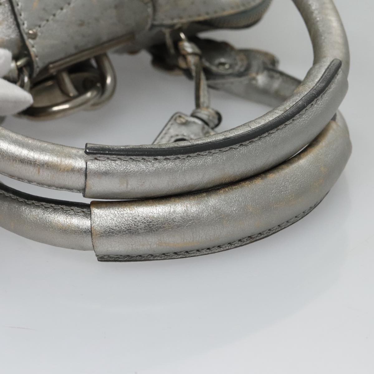 Trevelle elegant leather Handbag top view