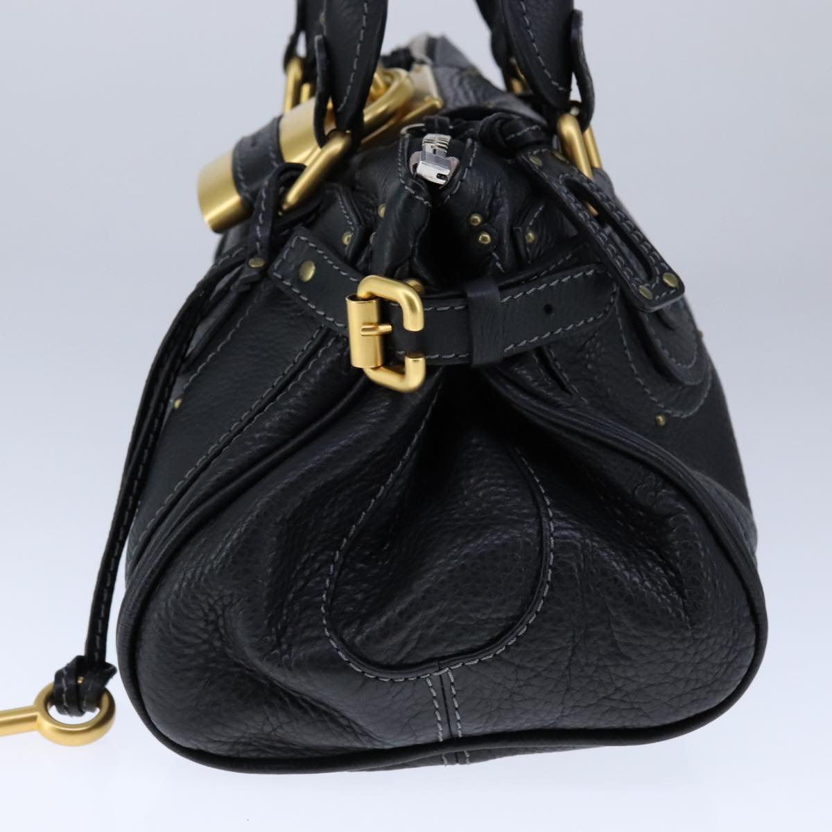 Velentis elegant leather Handbag top view
