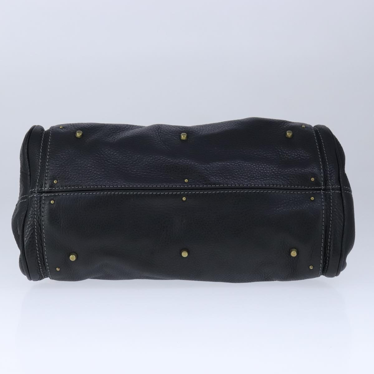 Velentis elegant leather Handbag top view