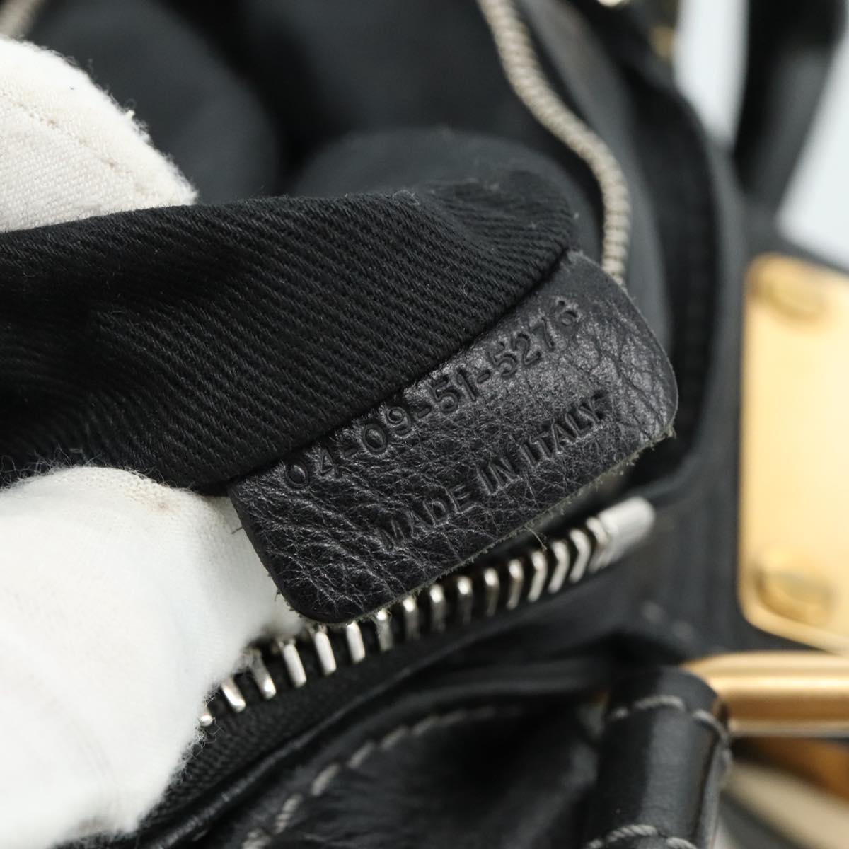 Veldique elegant leather Handbag back view