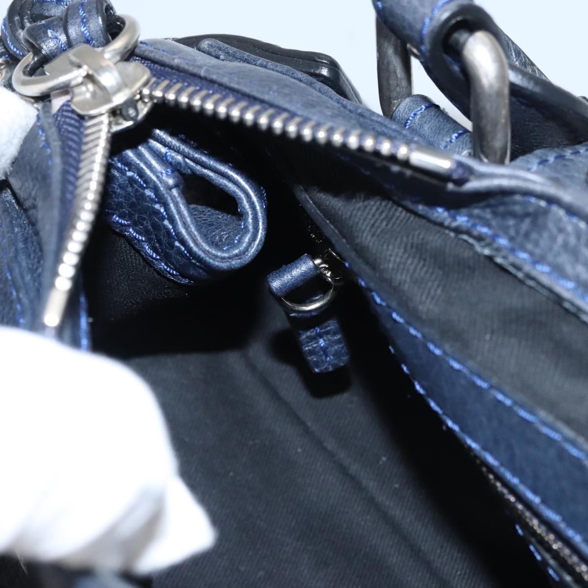 Orifleur elegant leather Handbag top view