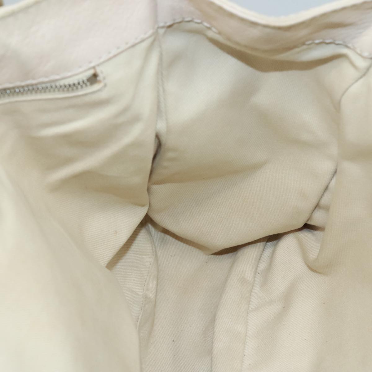 Aurevantix elegant leather Handbag top view