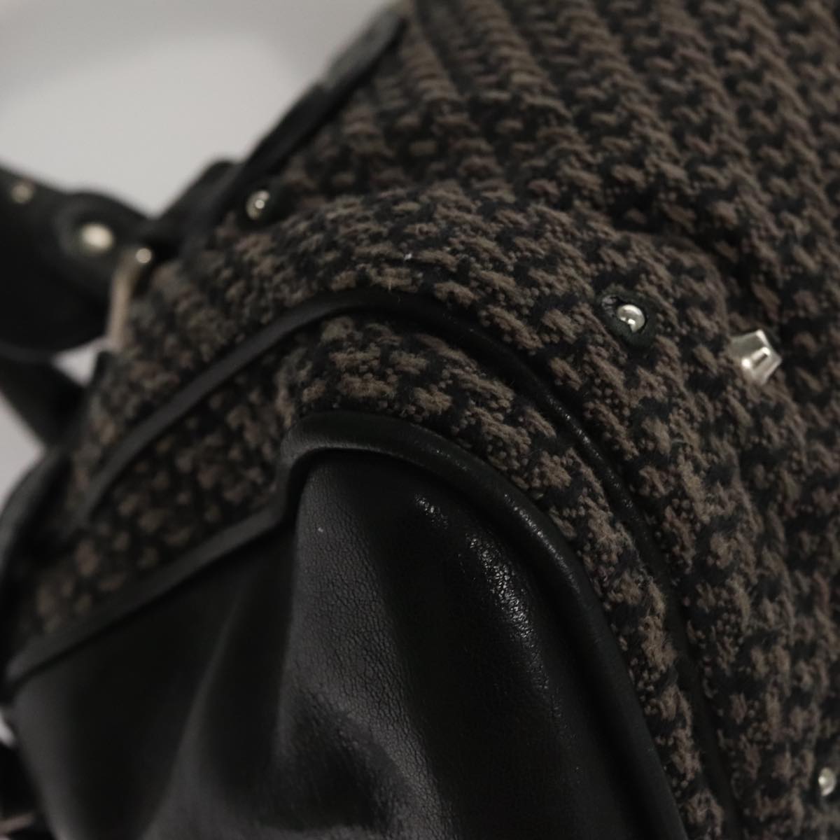 Veldavane elegant leather Handbag top view