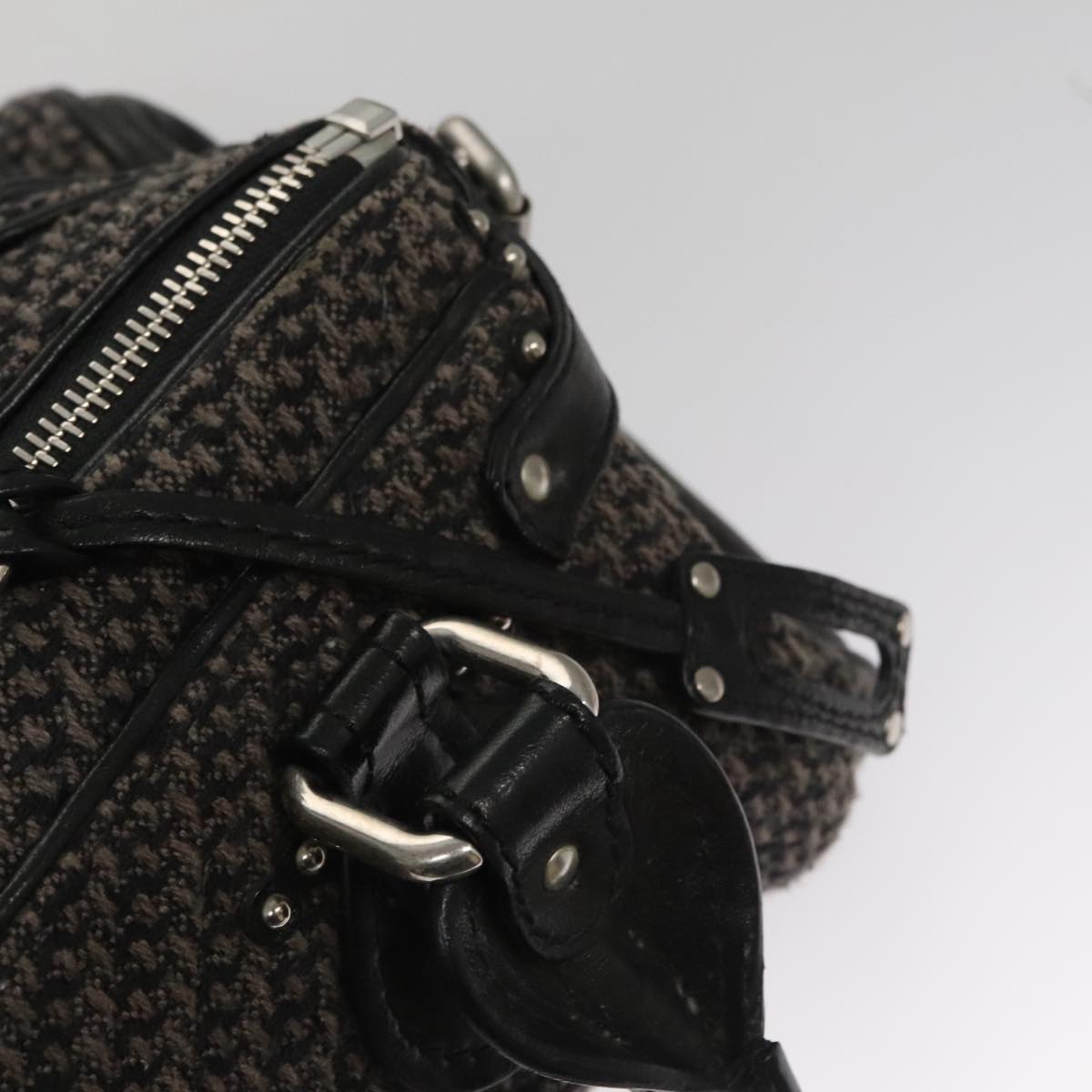 Veldavane elegant leather Handbag top view