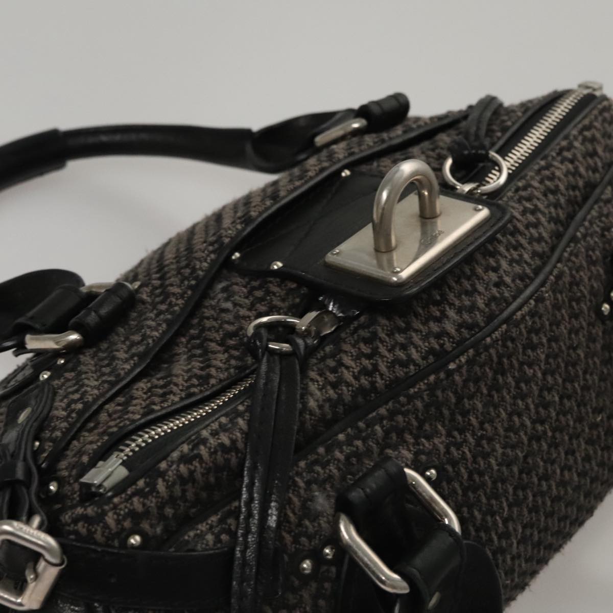 Veldavane elegant leather Handbag top view