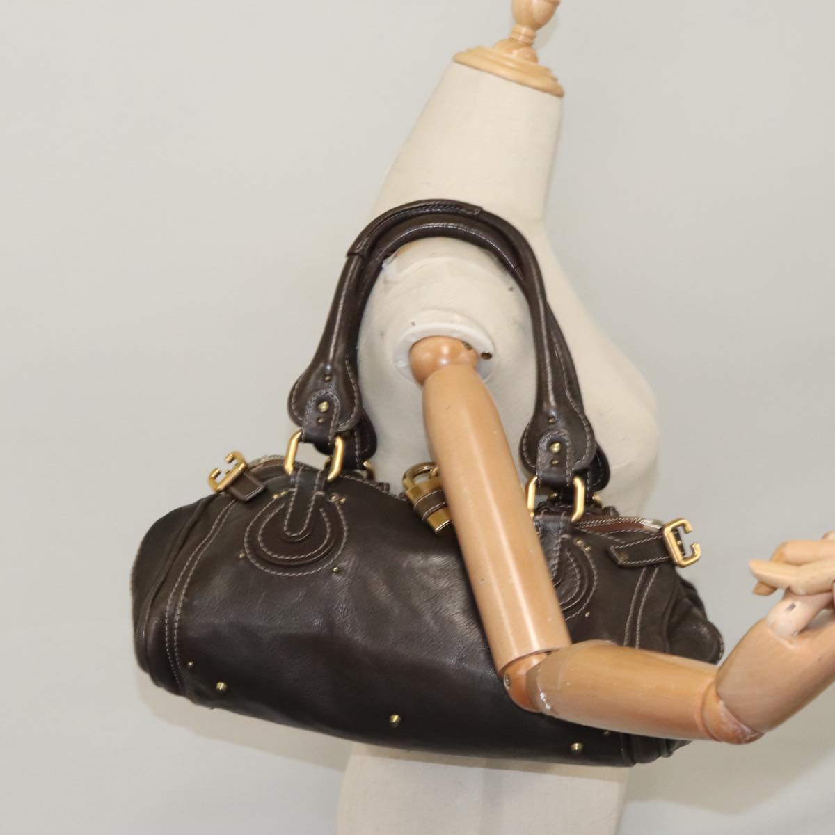 Chloe authentic luxury handbag Brown leather craftsmanship
