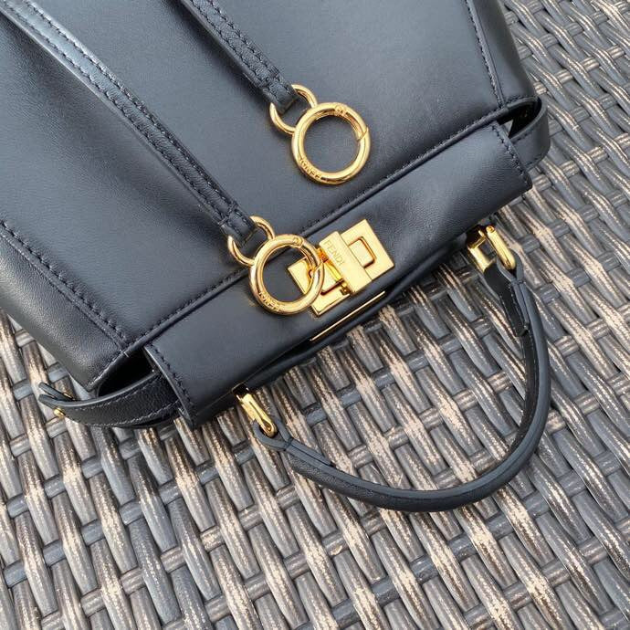 Ziva's Charm handbag – back view (Standard Size)