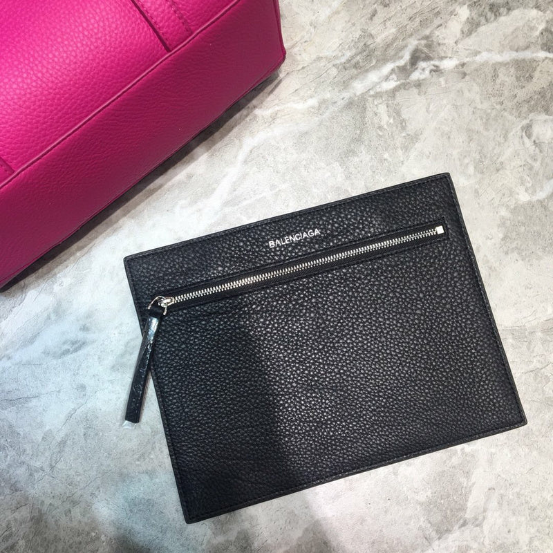 Chic Vegan Leather Handbag - Sleek Minimalist Lines | Women's Everyday Carry Handbag #922 - texture close-up (image 9) of designer-inspired handbag