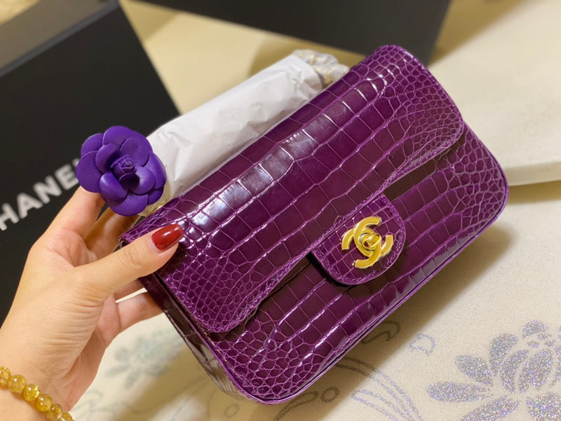  mid purse view 10