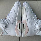Nike Men's & Women's Luxury Low-Top Trainers — Style 177 hardware detail