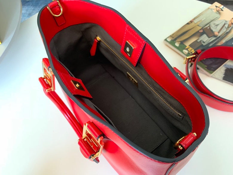 Ziva's Charm handbag – interior view (Standard Size)