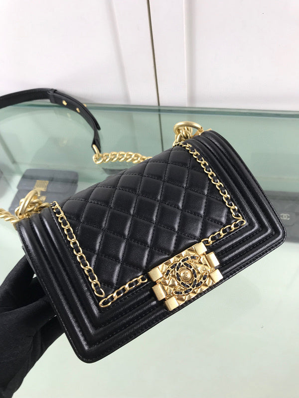 Zivas Charm Refined Everyday Style Everyday Handbag (Signature Shape & Finish) – Front View
