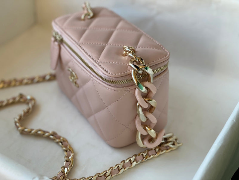  handbag, mid everyday style, image 4