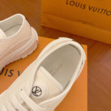 Louis Vuitton shoes Style 394 - true-to-life color detail