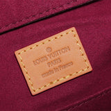  Polished tote bag carried on shoulder 10