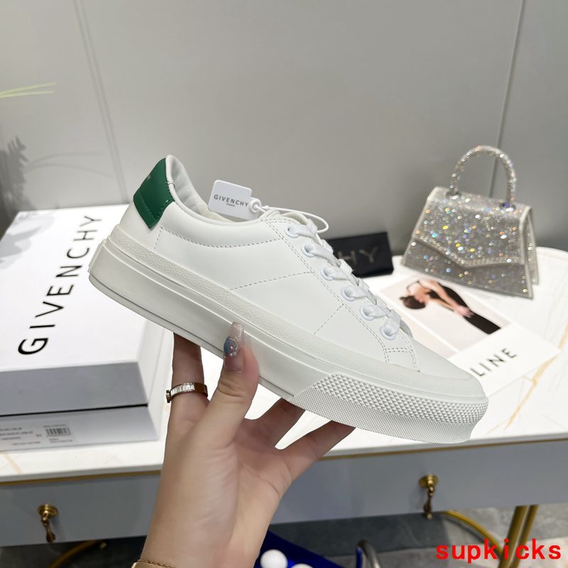 Givenchy shoes Style 113 - top view showing design