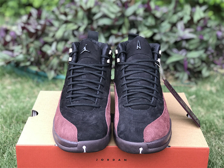 Nike all-black luxury sneakers view 20 heritage-inspired look