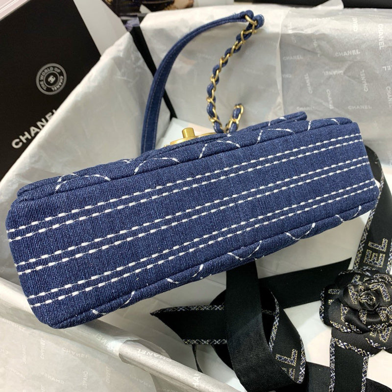  women's handbag, versatile design, view 3