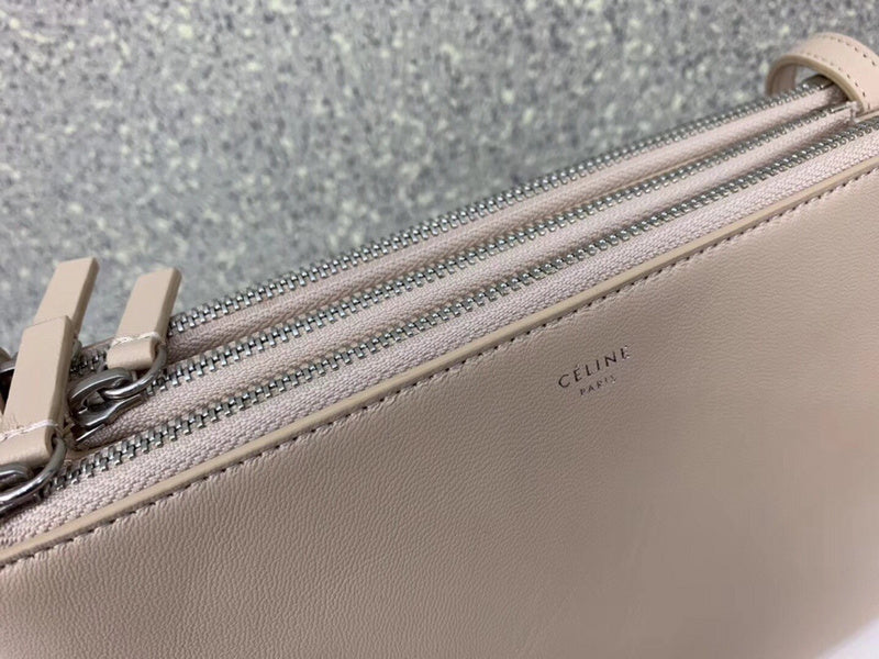 Interior view of statement chic women's handbag – women's everyday handbag
