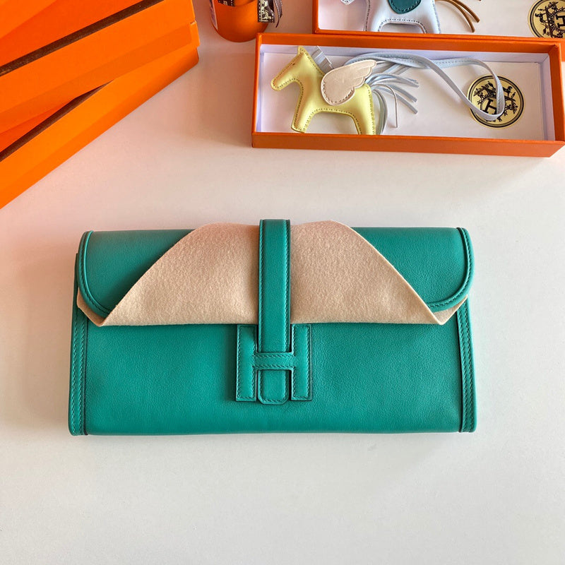 Side view of classic structured handbag