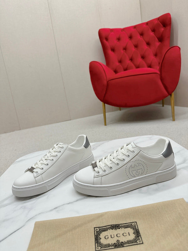Gucci all-black luxury sneakers view 9 cushioned comfort fit
