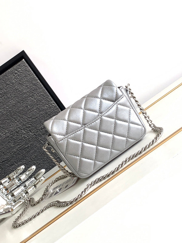  versatile purse view 10